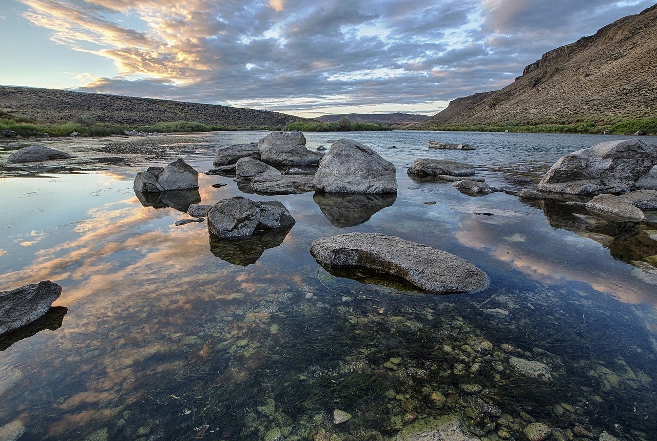 Rocks Snake River Idaho Landscape Wilderness